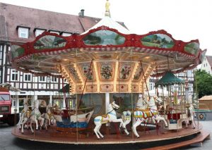Karussell, exklusive Fahrgeschäfte, historischer Jahrmarkt, Rummel, Volksfest, Stuttgart, Killesberg